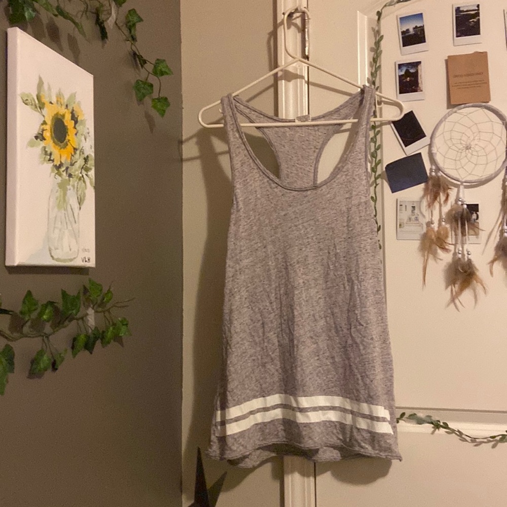 Grey tank